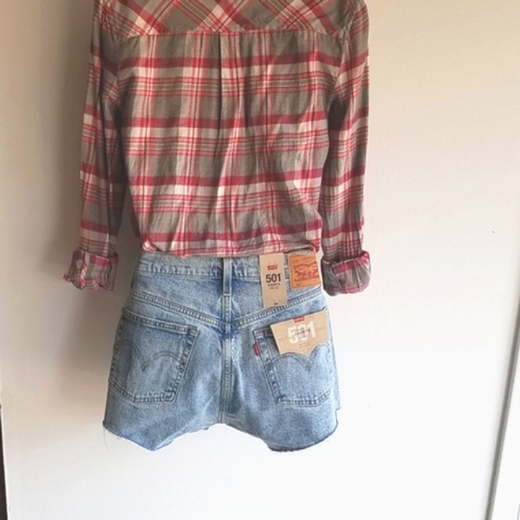 Levi's Original Classic 501 Buttonfly High Rise Denim Short - Picture 8 of 8